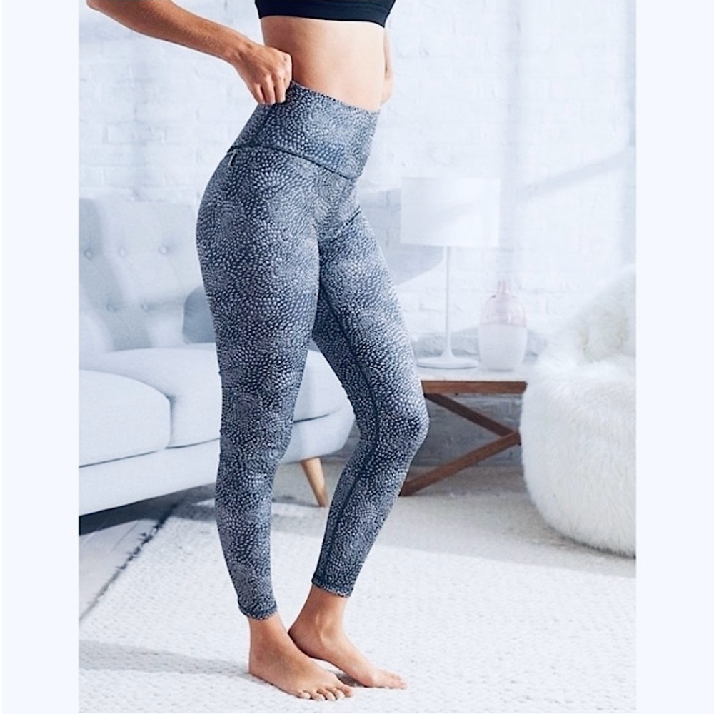 🆕 Aerie | Play Zipper Pocket Leggings Size XS